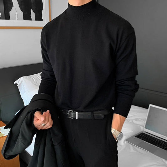 GREYWOOD ALL BLACK SWEATER