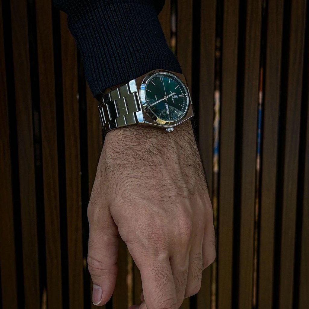 GREYWOOD SIGNATURE WATCH