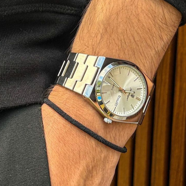 GREYWOOD SIGNATURE WATCH