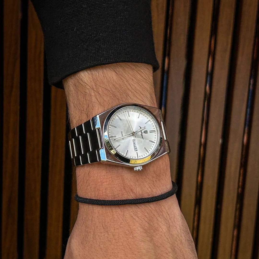 GREYWOOD SIGNATURE WATCH